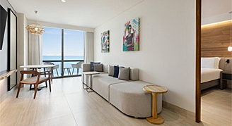 One-Bedroom Ocean-View Suite