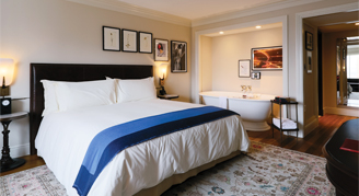 Atelier Suite - One King Bed