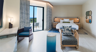 Ocean-View Junior Suite - One King Bed