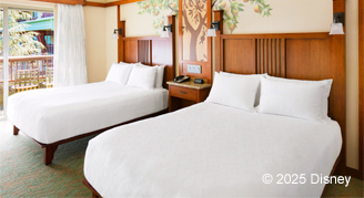 Image of two beds in Woods-Courtyard-View Room.