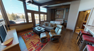 Diamond Studio with living space