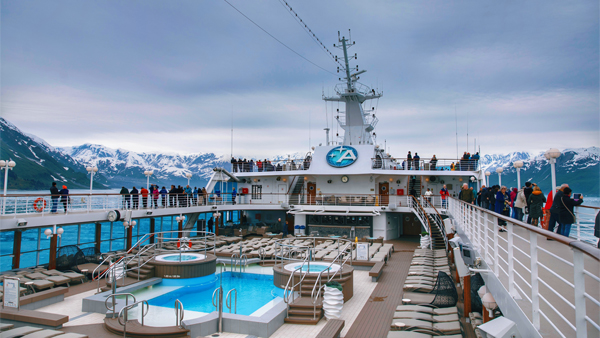 Azamara Pursuit ship image