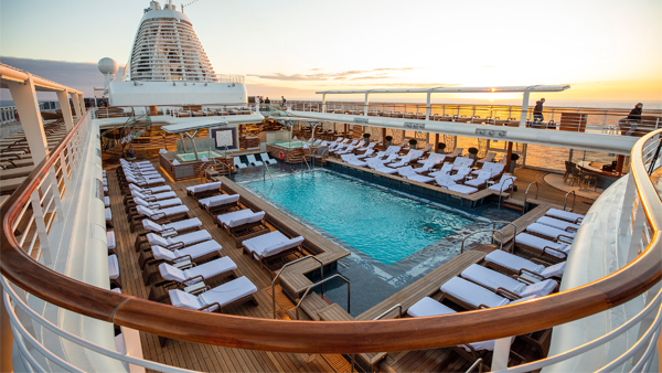 Seven Seas Splendor ship image