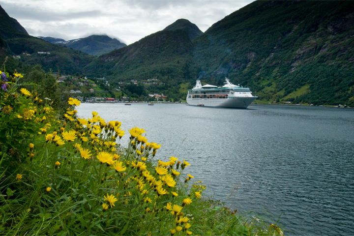 royal caribbean cruise in canada